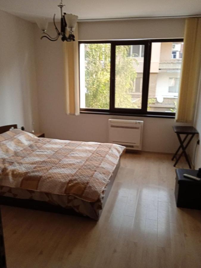 Джессика Апартмент Veliko Tarnovo Ngoại thất bức ảnh