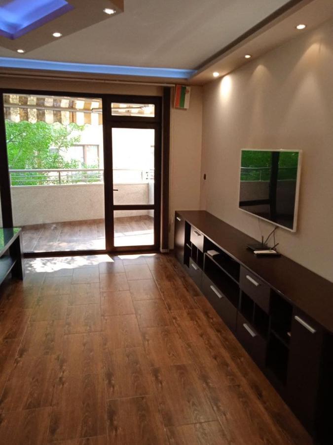 Джессика Апартмент Veliko Tarnovo Ngoại thất bức ảnh