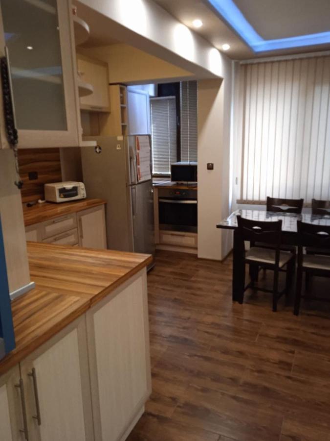 Джессика Апартмент Veliko Tarnovo Ngoại thất bức ảnh