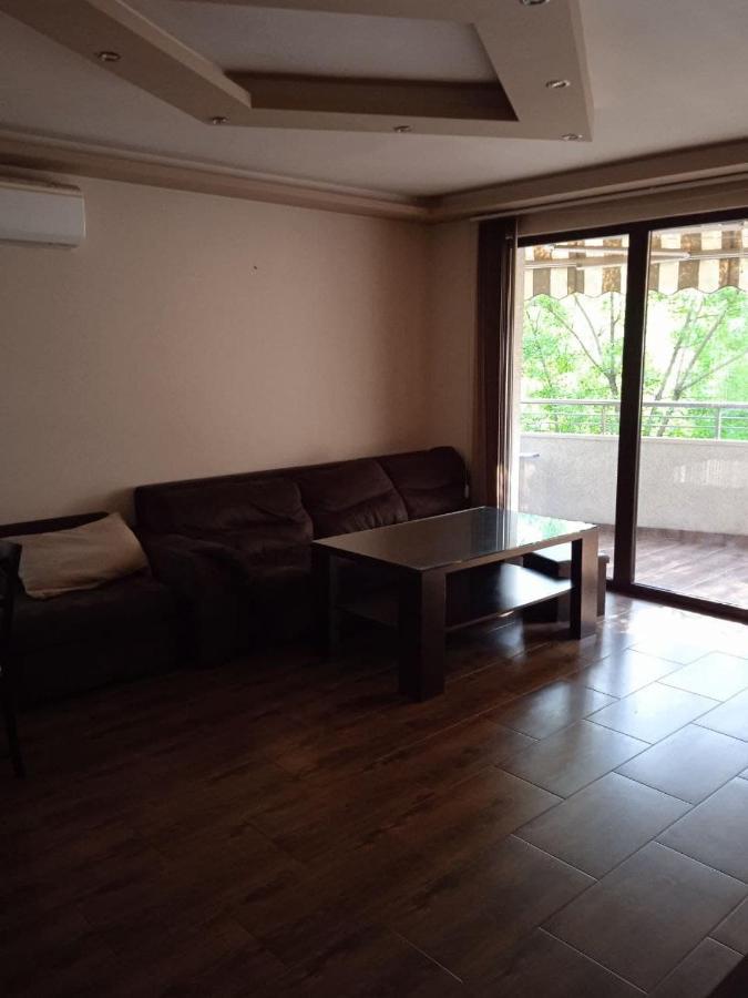 Джессика Апартмент Veliko Tarnovo Ngoại thất bức ảnh